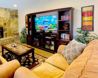 Charming, accessible, updated urban retreat in a quiet, central neighborhood. - Brigham City