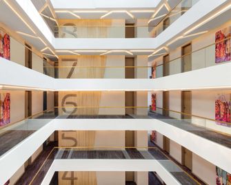 Ramada Encore by Wyndham Muscat Al-Ghubra - Mascate - Servicio de la propiedad