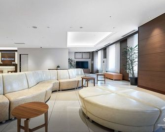 大和魯內八戶市酒店 - 八戶 - 休閒室