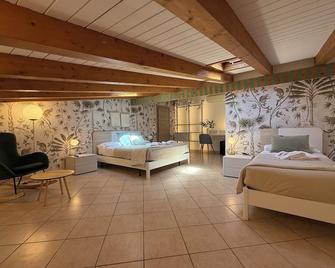 Albergo Perseo - Portopalo di Capo Passero - Habitación