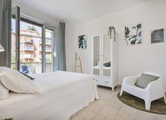 Shelley Apartments by Wonderful Italy - Genoa - Bedroom