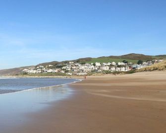 Surf View, Woolacombe - Woolacombe - Beach