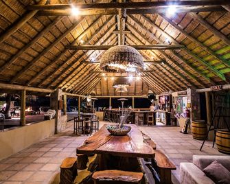 Timbavati Safari Lodge - Mbabat - Bar