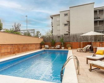 Canela Homes Costa Casa Aila - Castelldefels - Piscina