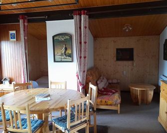 Aux Iris du Haut-doubs - Métabief - Salle à manger