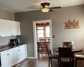 Triple S Lodge at Quivira - Great Bend - Dining room
