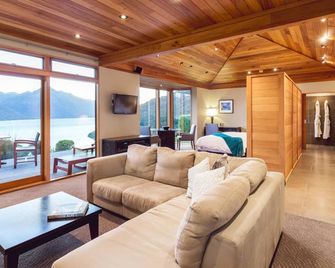 Azur Lodge - Queenstown - Vardagsrum