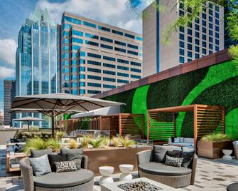 جيه دابليو ماريوت أوستن - أوستن - شرفة مرصوفة