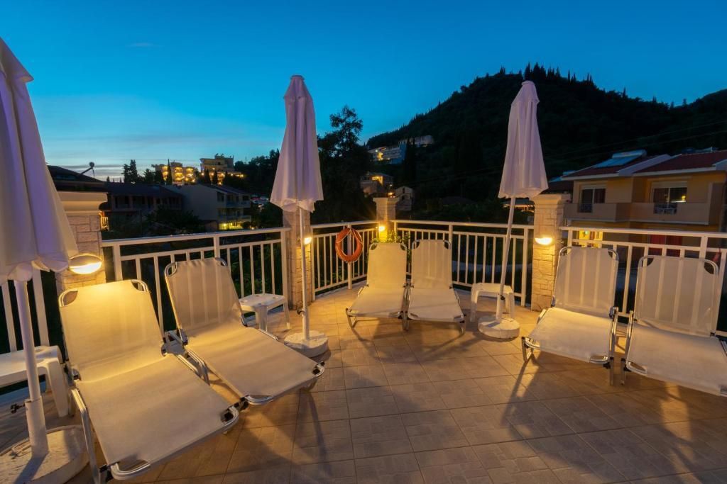 أنجيليكا هوتل