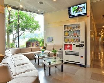 Chino Sky View Hotel - Chino - Lobby