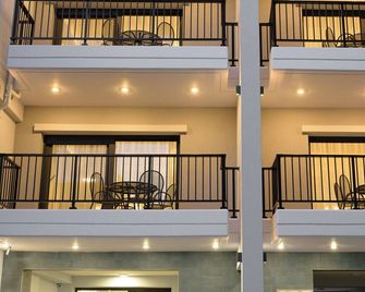 Oktolia suites - Alexandroúpoli