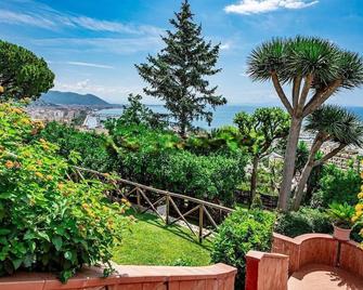 Villa Poseidon Boutique Hotel & Events - Salerno - Balcony