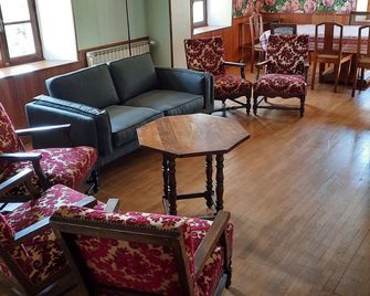 Quiet, typical chalet in the Vosges mountains - Vagney - Salon