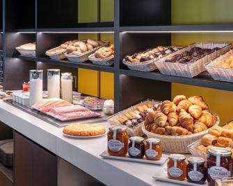B&b Hotel Barcelona Mollet - Mollet del Vallès - Buffet
