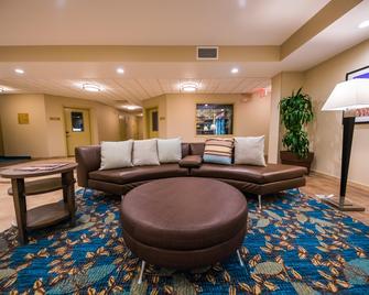 Candlewood Suites Fairbanks By IHG - פיירבנקס - בניין