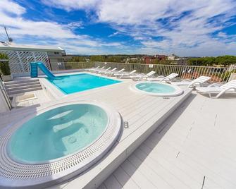 Ciccio Hotel - Misano Adriatico - Pool