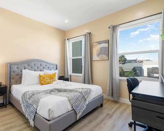 Modern 2Bed 2Bath w/ parking in Excelsior District - San Francisco