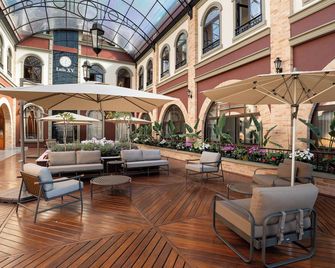 Pousada Luis XV - Campos do Jordão - Resepsjon