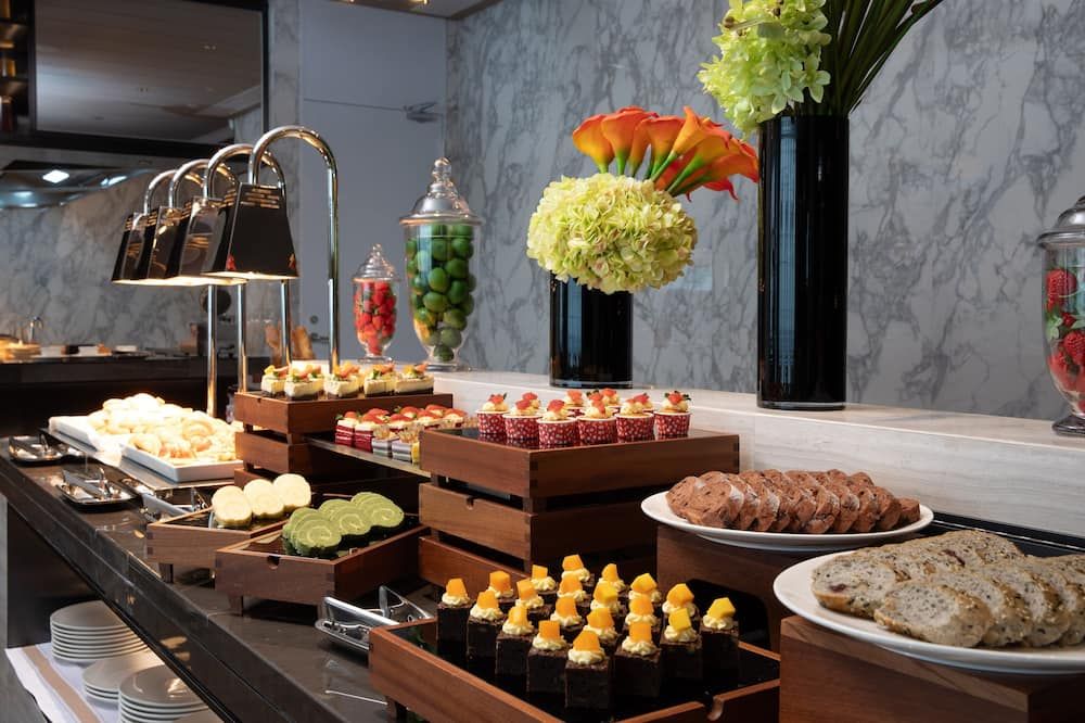 Hampton By Hilton Guangzhou Xintang thumbnail 3