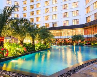 Muong Thanh Lang Son Hotel - Lang Son - Pool