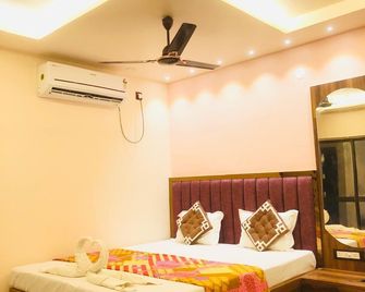 Tropicana Beach Resort, Mandarmani - Mandarmani - Спальня