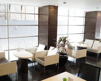 Studio One Thamrin Hotel - Yakarta