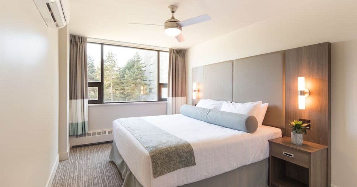 Gage Apartments at UBC a partir de R 892 (R̶̶ ̶1̶.̶8̶2̶8̶). Hotéis em