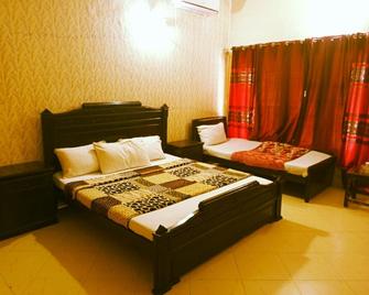 The Sun Guest House - Islamabad - Bedroom