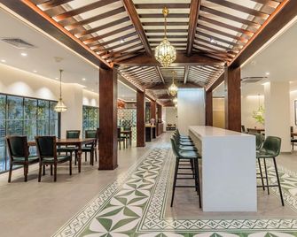 Stargazing Platform Inn - Heart of Old Canton - Guangzhou