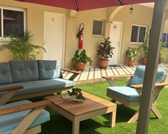 Natalia Guest House - Luanda - Pátio
