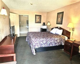 OYO Hotel East Macon I-75 - Macon - Habitación