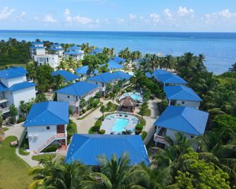 Sapphire Beach Resort - San Pedro