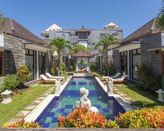 Designer Studio Emy Sanur - Denpasar - Bể bơi