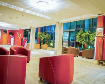 Tyco City Hotel - Sunyani - Lobby