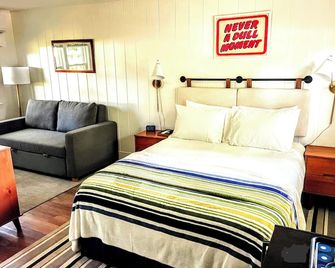 Cape Cod Motor Inn - סאות' יארמאות' - חדר שינה