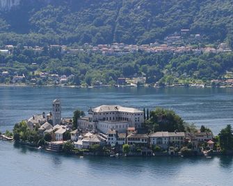 Piccolo Hotel Olina - Orta San Giulio