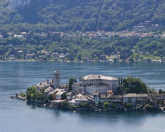 Piccolo Hotel Olina - Orta San Giulio