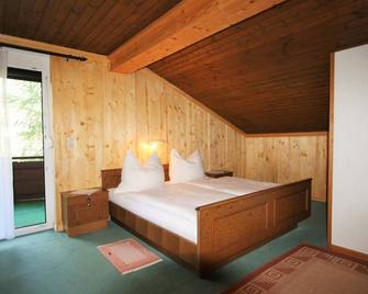 Queitly Located Chalet near Resort Center of Nassfeld - Sonnenalpe Nassfeld - Bedroom