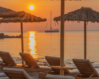 Cabana Blu Hotel & Suites - Kardamena - Terasa