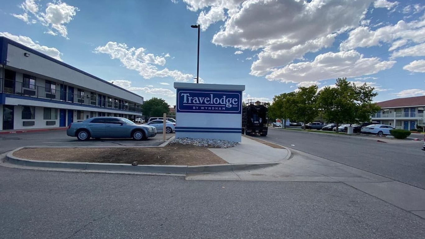 76 號汽車旅館 - 阿爾布奎克