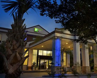 Holiday Inn Express & Suites New Orleans Airport South By IHG - Saint Rose - Budova