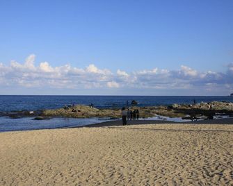 Billions Motel - Gangneung - Beach
