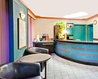 Weber Inn Kitchener - Kitchener - Receptie