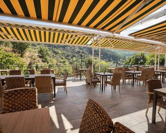 Albergue El Solitario - Baños de Montemayor - Ресторан