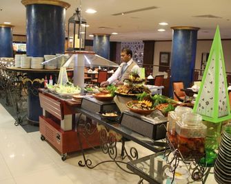 Golden Tulip Al Khobar - Al Khobar - Buffet