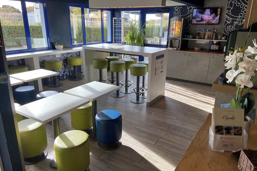 Ibis Budget Marseille Vitrolles - Vitrolles - Bar