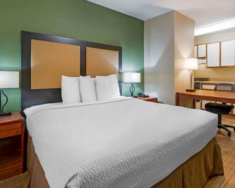 Extended Stay America Suites - Fort Wayne - North - Fort Wayne - Bedroom