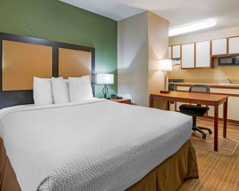 Extended Stay America Suites - Fort Wayne - North - פורט ווין - חדר שינה