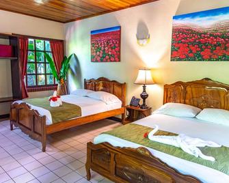 Hotel South Beach - Jacó - Schlafzimmer