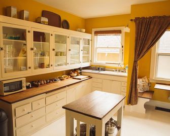 بلو بيرد جيست هاوس - بورتلاند (اوريغون) - مطبخ